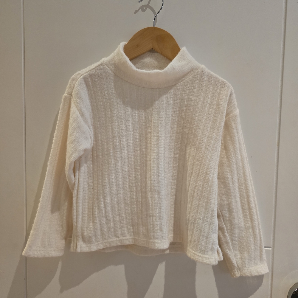Old Navy Cream Knit Sweater